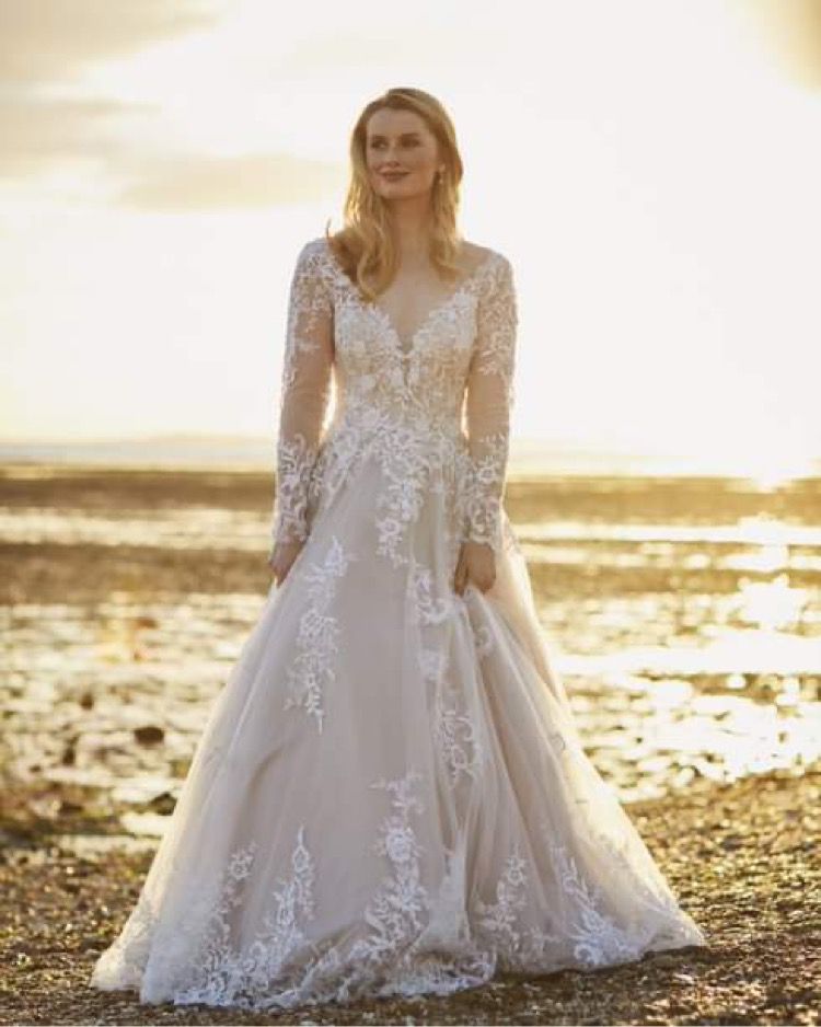 East Kilbride Wedding Gown